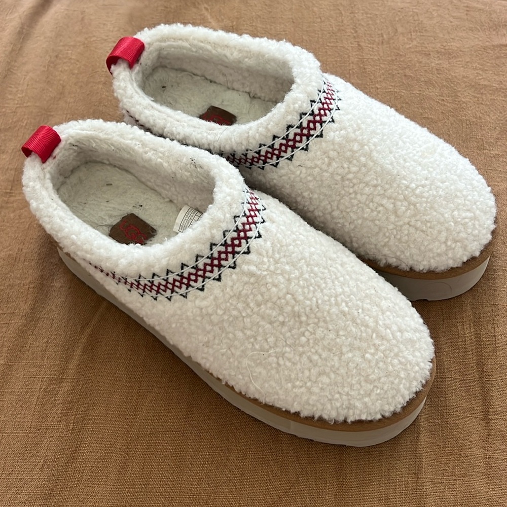 Ugg Tasman platform slippers